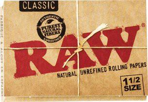 Бумага RAW Classic Papers 1 1/2 - Самокрутки - Бумага RAW - Магазин вапорайзеров, бонгов и лучших аксессуаров для курения  rastastore.ru